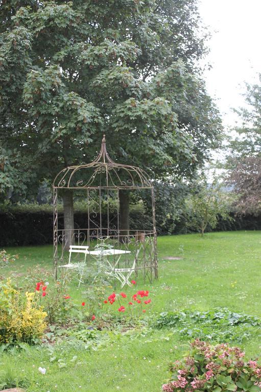 Auberge De Villequier Villequier-Aumont Bagian luar foto