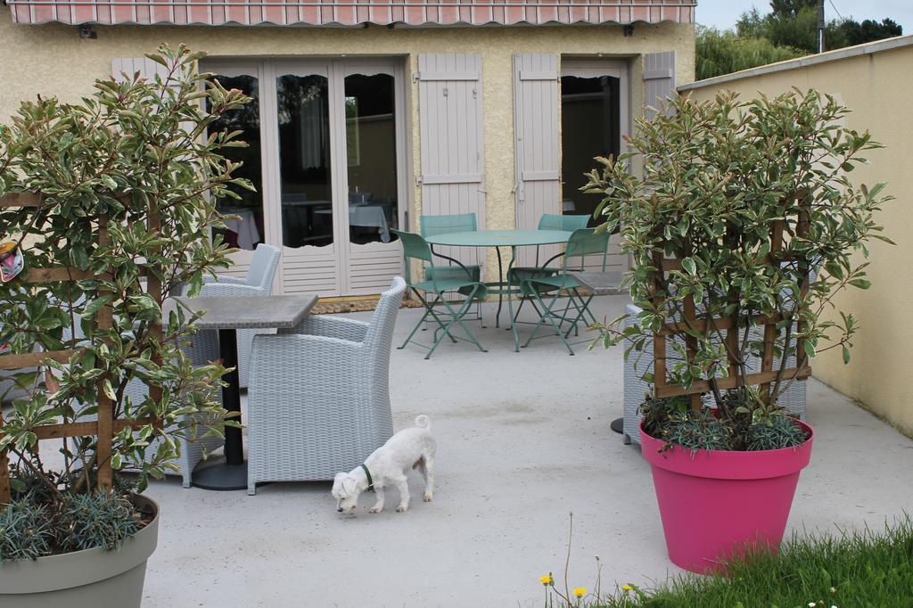 Auberge De Villequier Villequier-Aumont Bagian luar foto