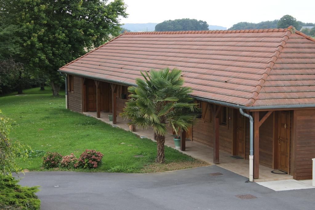 Auberge De Villequier Villequier-Aumont Bagian luar foto