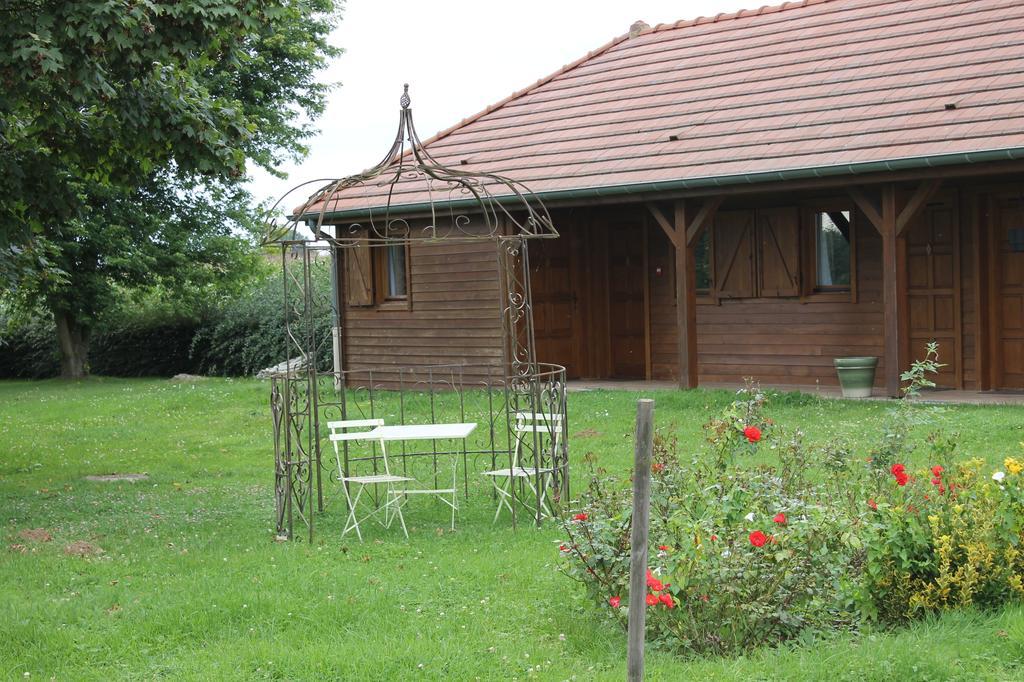 Auberge De Villequier Villequier-Aumont Bagian luar foto