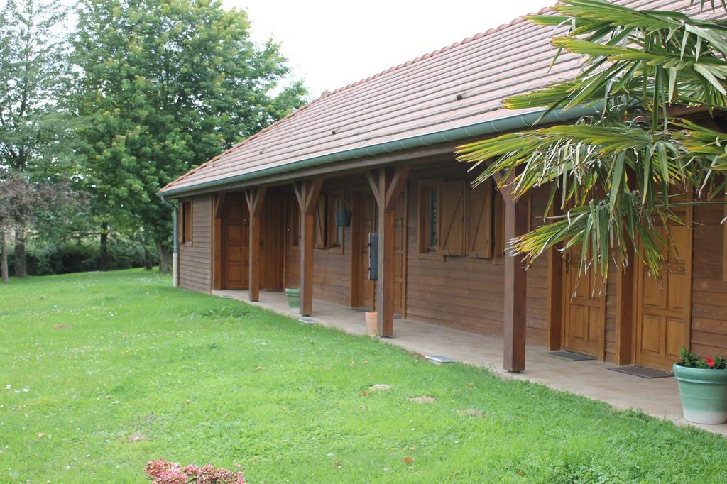 Auberge De Villequier Villequier-Aumont Bagian luar foto