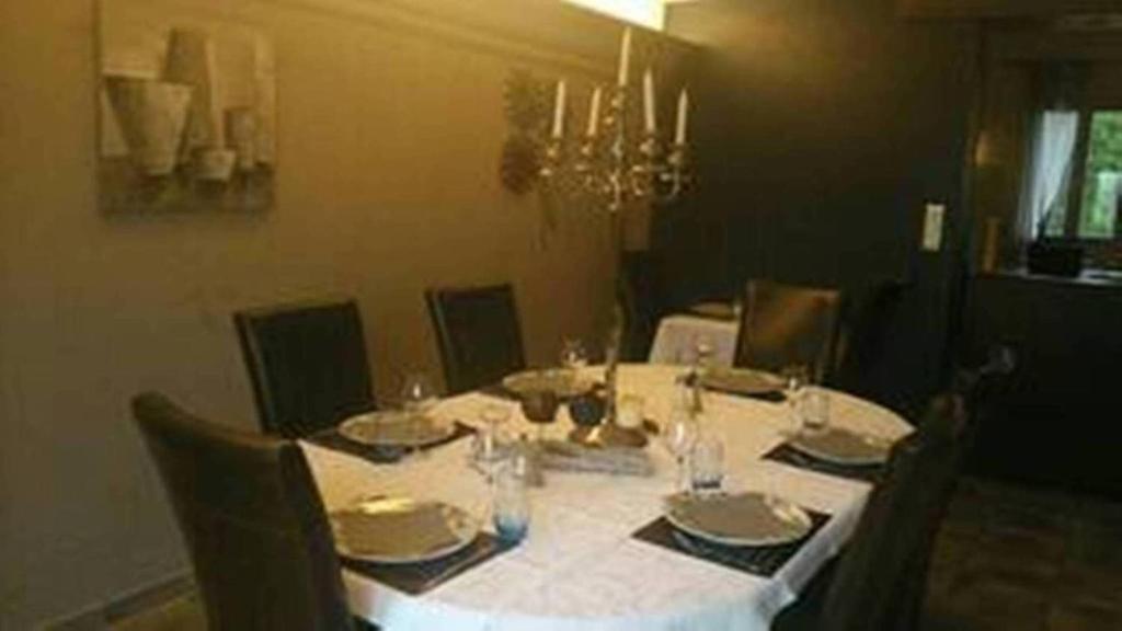 Auberge De Villequier Villequier-Aumont Bagian luar foto